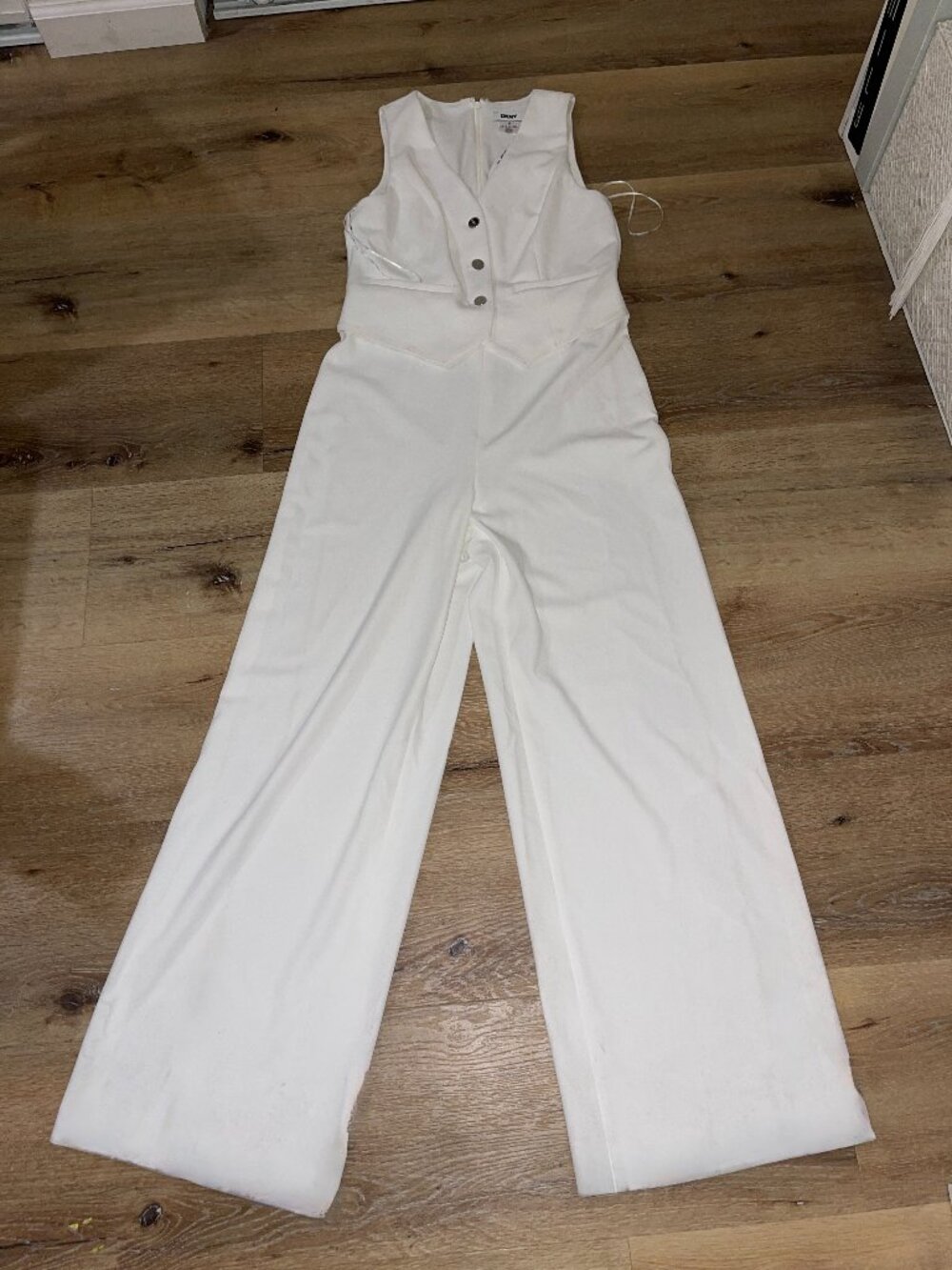 DKNY Jumpsuit Size 6 White Vest Style Wide Leg Button NWT